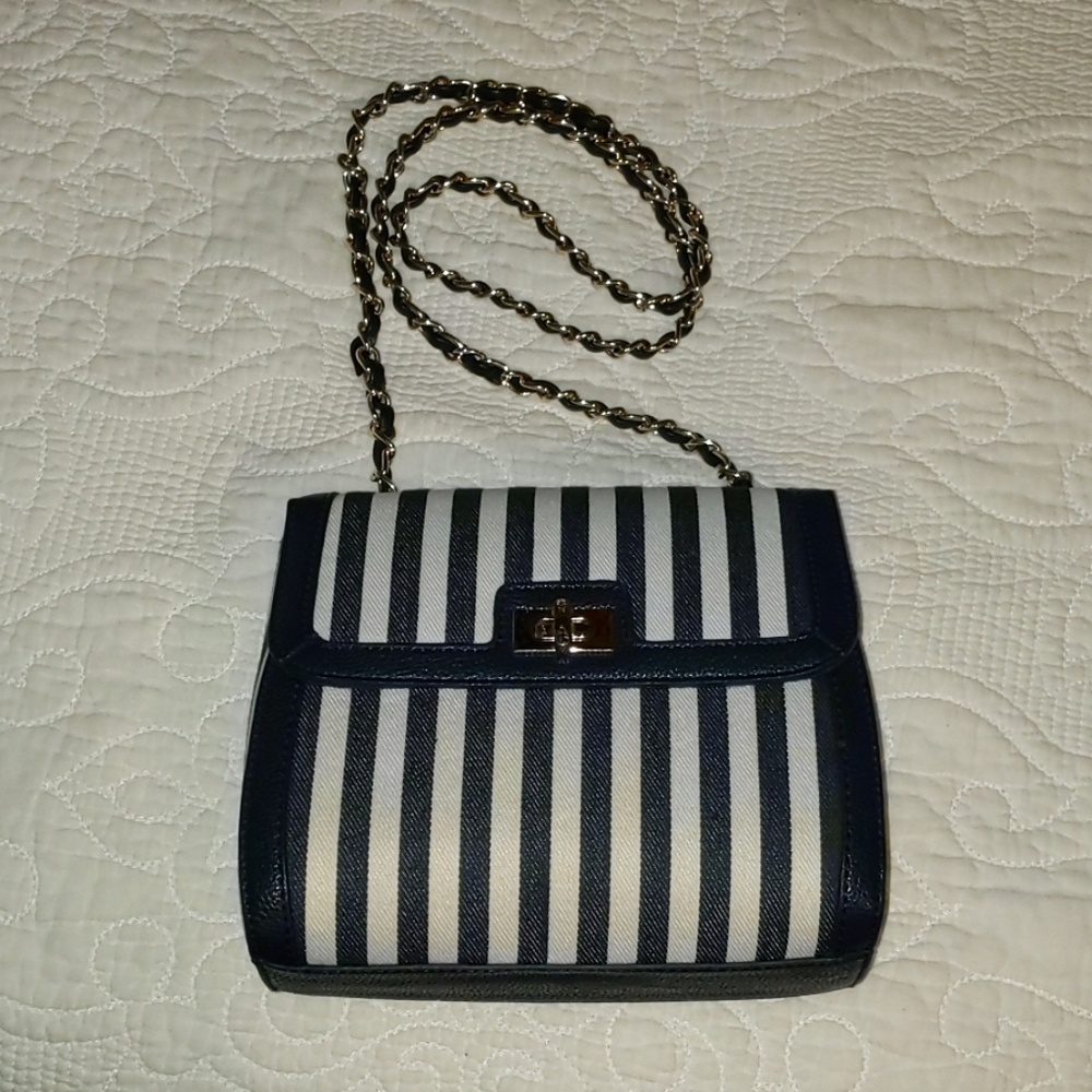 NWOT Forever 21 Striped Purse